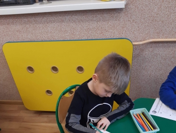 Język angielski w grupie Średniaków i Starszaków - zdjęcie4