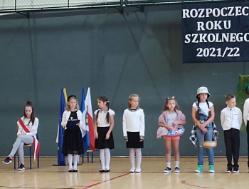 Uroczystość rozpoczęcia roku szkolnego 2021/2022 - zdjęcie4