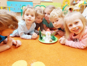 Zabawy plastyczne Średniaków - zdjęcie2