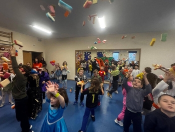 Karnawał klas I - III✨️ - zdjęcie5