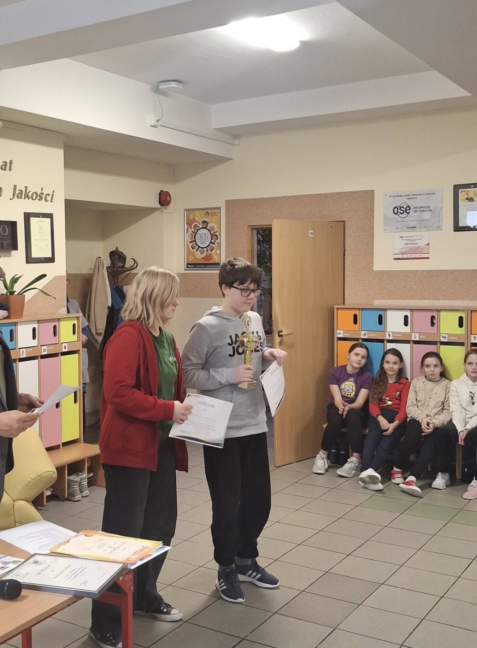 Wręczenie nagród – gratulacje dla naszych uczniów!